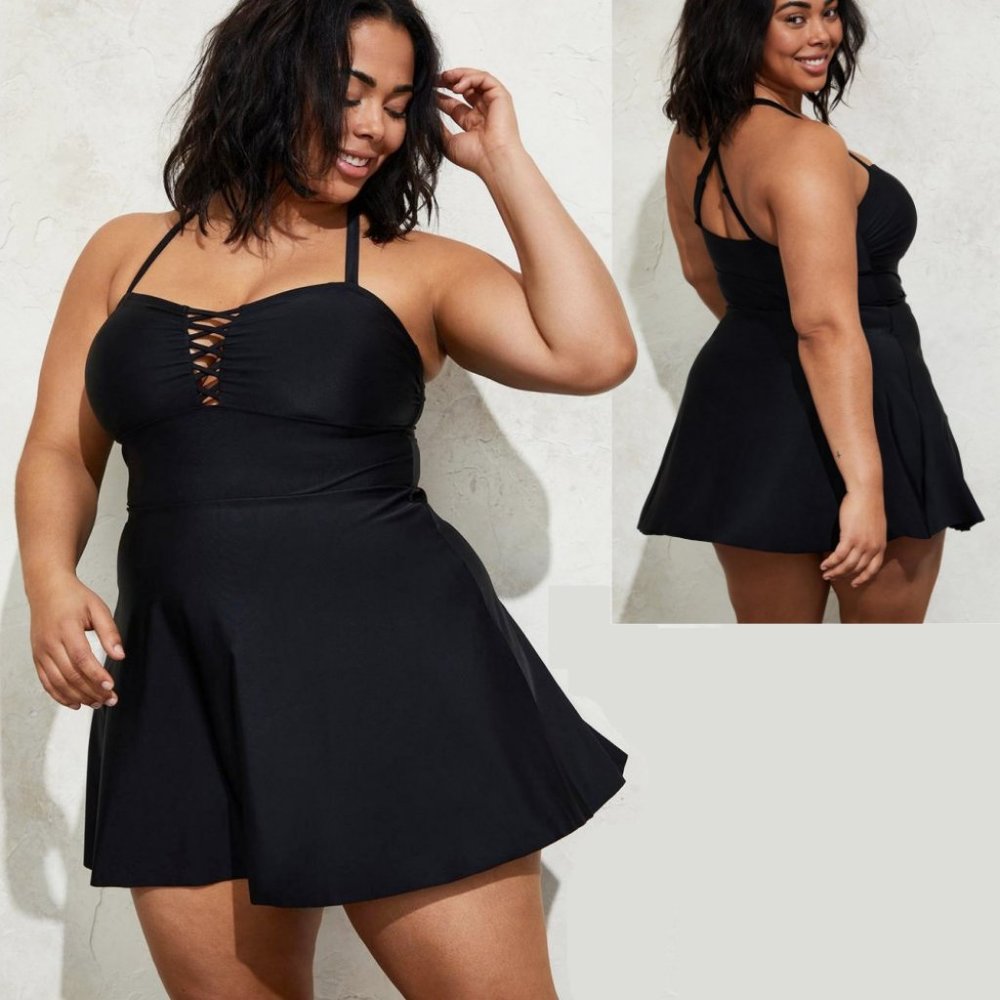 NWT Torrid Black Wireless Long Lattice Front Swim Dress With Brief 4X 26